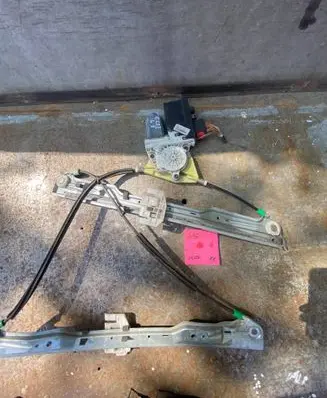 Citroen C5 Front door window regulator with motor 500206320004 N69286D0