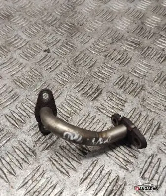 Opel Vivaro EGR valve line/pipe/hose