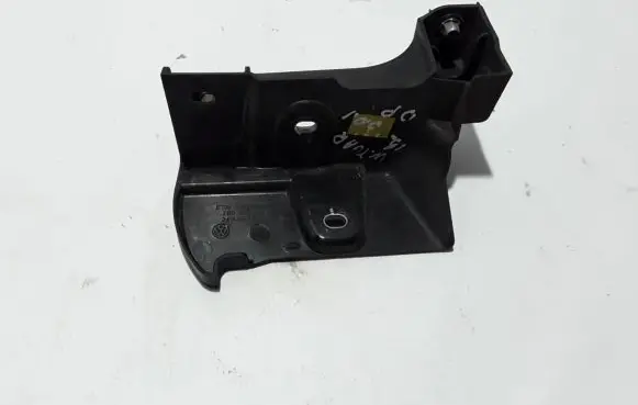 Volkswagen Touareg III Front bumper mounting bracket 760805484B