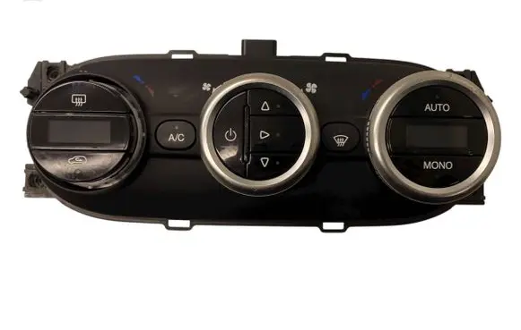 Fiat 500L Climate control unit 735576168