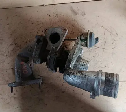 Volvo S40, V40 Turbo 7700111747 102712