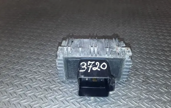 Opel Meriva A Glow plug pre-heat relay 55354141 51299018