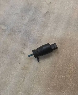 BMW 3 E46 Windscreen/windshield washer pump