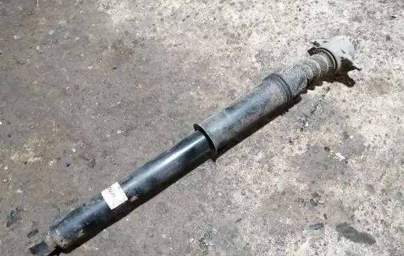 Rear shock absorber/damper