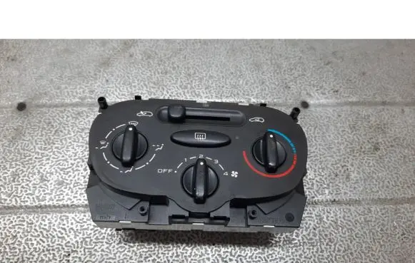 Peugeot 206 CC Air conditioning/heating control unit