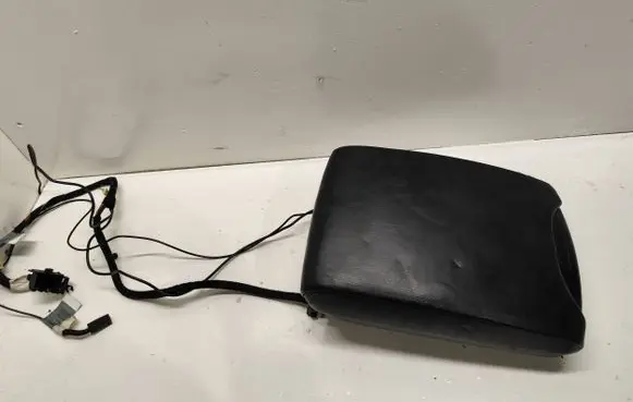 BMW X5 E53 Armrest 810728