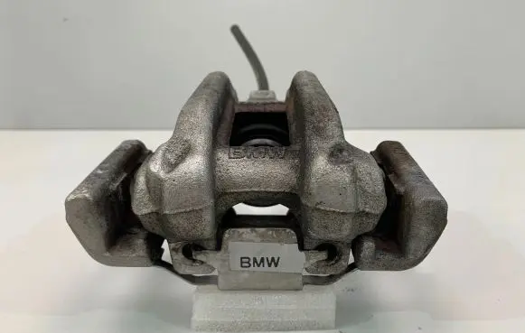 BMW 1 F20 F21 Rear brake caliper 6850858