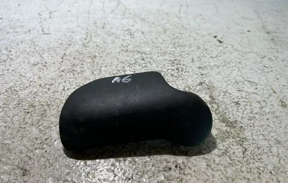 Engine bonnet (hood) release handle