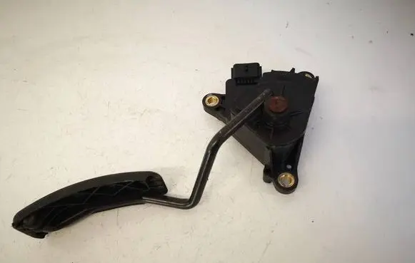 Renault Scenic II - Grand scenic II Accelerator throttle pedal 8200159645