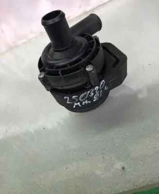 Mercedes-Benz GLC X253 C253 Electric auxiliary coolant/water pump A2118350028