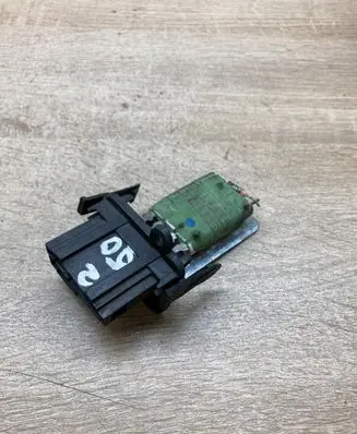 Volkswagen Golf III Heater blower motor/fan resistor 1H0959263 17834912X