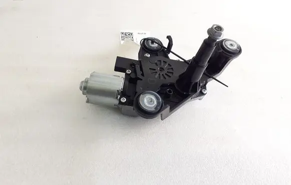 Citroen DS7 Crossback Rear window wiper motor 0390205114 9819900080
