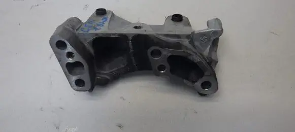 Citroen C5 Engine mounting bracket 9688615780