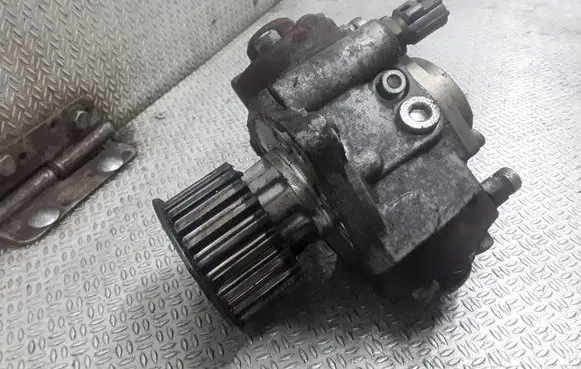 Mazda 6 Fuel injection high pressure pump RF7J13800A 2940000420