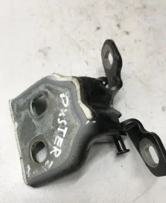 Dacia Duster II Rear door upper hinge ES92
