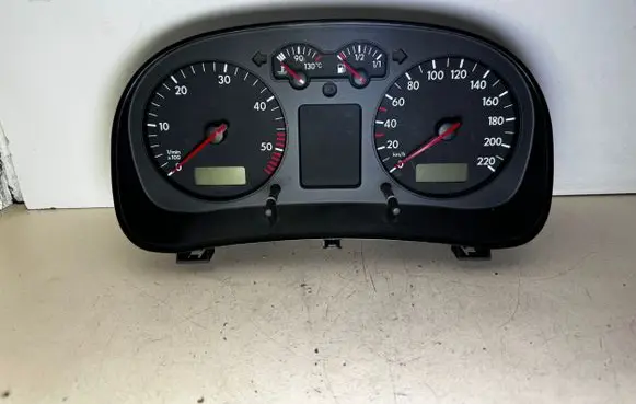 Volkswagen Golf IV Speedometer (instrument cluster) 1J0920805E