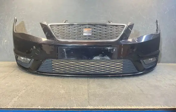 Seat Toledo IV (NH) Front bumper 6JA807221 6JA853668