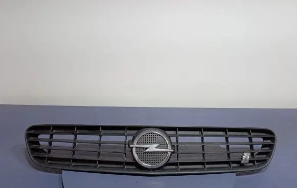 Opel Vectra C Front grill 173401050