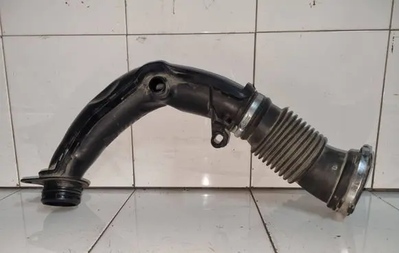 Toyota Proace Turbo air intake inlet pipe/hose 1440012080 89825LS 89827LS