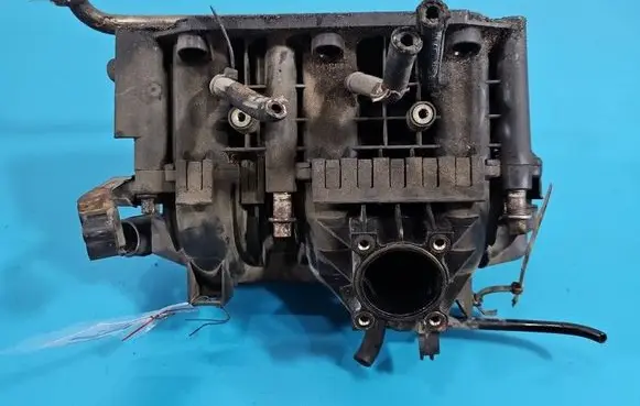 Opel Corsa C Intake manifold 09129713 IMPRK1586951