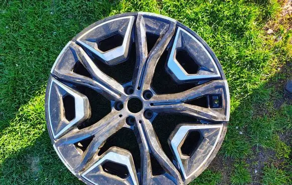 BMW iX R22 alloy rim 5A49EE9