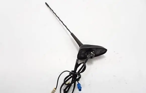 Renault Clio IV Radio antenna