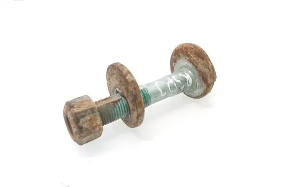 Volkswagen Touareg I Rear suspension camber bolt 