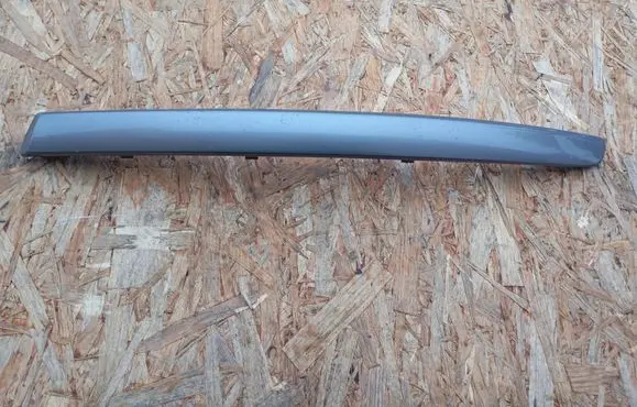 BMW 1 E81 E87 Front bumper splitter molding 7182369 51117182369