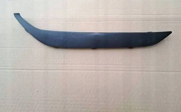 Hyundai Tucson TL Front bumper splitter molding 86528D7010