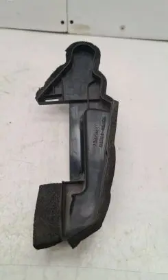 Toyota Prius (XW30) Other engine bay part 5573447010