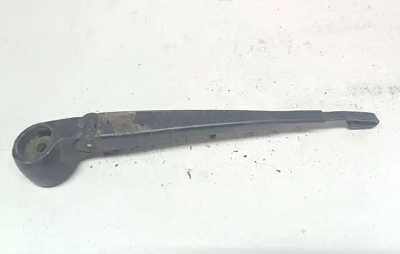 Audi A3 S3 8L Rear wiper blade arm 8D9955407