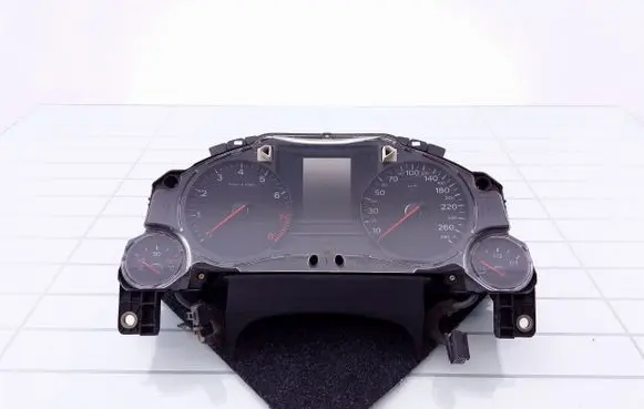Audi A8 S8 D3 4E Speedometer (instrument cluster) 4E0920900