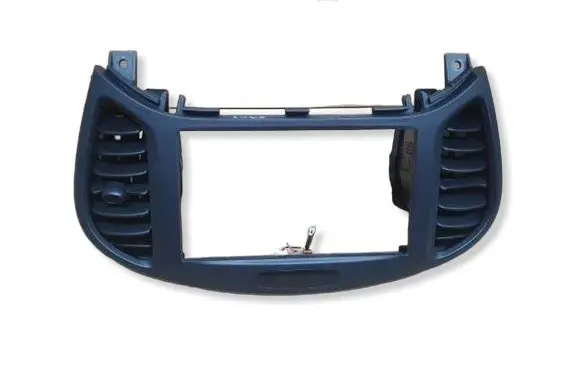 Nissan Juke I F15 Dash center air vent grill 682601KE0A 682U11KE0A