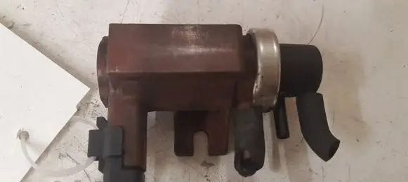 Citroen C5 Turbo solenoid valve 70096903 9652570180