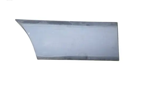 Rear fender molding trim