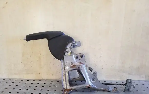 Honda CR-V Handbrake/parking brake lever assembly