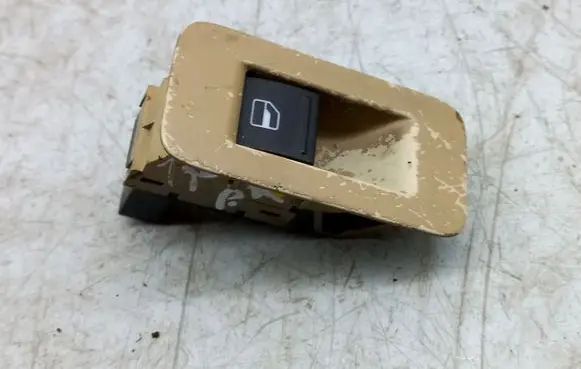 Volkswagen Touareg I Electric window control switch 7L6959851C