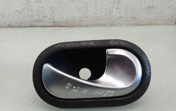 SsangYong Rexton I Front door interior handle