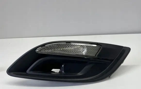 Opel Astra J Front indicator light 