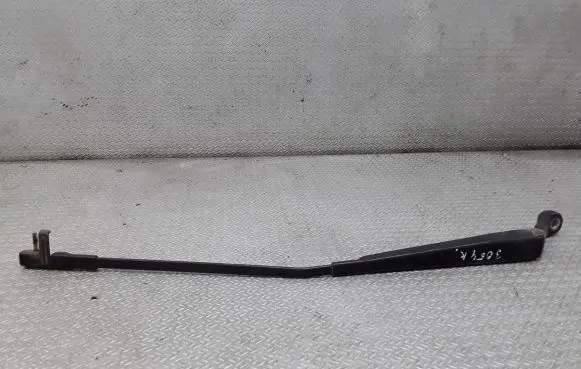 Peugeot 407 Front wiper blade arm