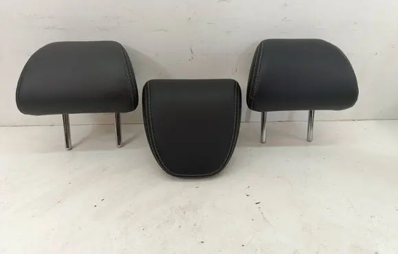 Infiniti Q50 Rear seat headrest 