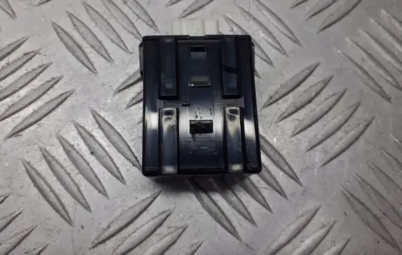 Mazda 3 II Light module LCM BBM4675DZA