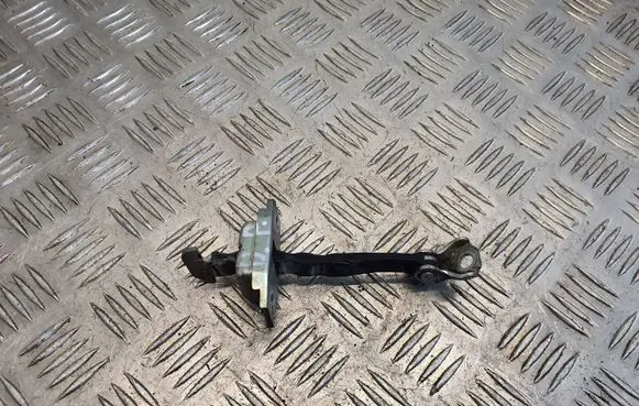 Toyota Yaris Front door check strap stopper
