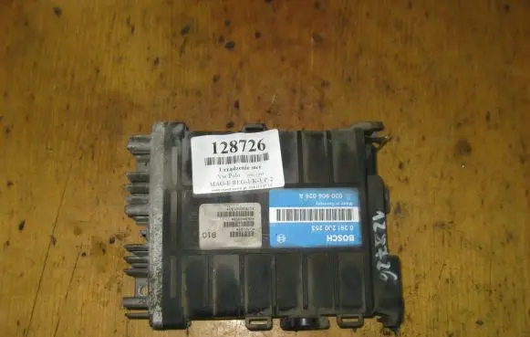 Volkswagen Polo II 86C 2F Engine control unit/module ECU