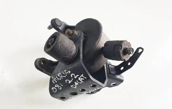 Toyota Auris 150 Engine mount vacuum valve 