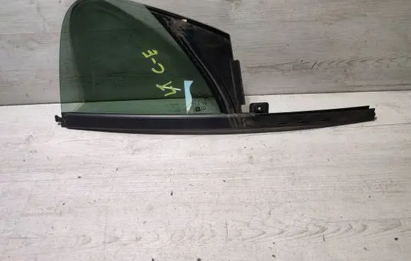 Opel Corsa E Rear vent window glass 43R004654 E000191 DOT21M95ASX