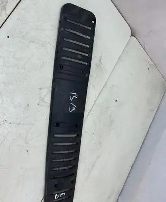 Peugeot Boxer (D) pillar trim (bottom) 1308469070 B340 1516