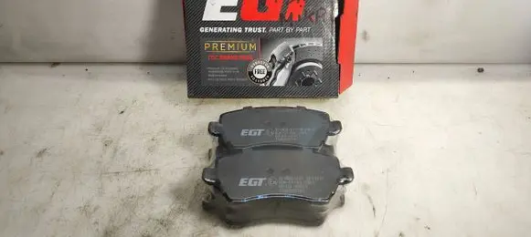 Nissan Micra Brake pads (front) 41060AX625 T000000761 321800IEGT