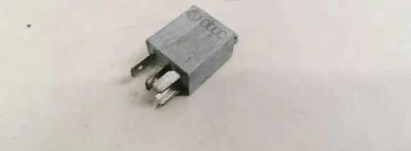 Audi A3 S3 8P Other relay 1K0951253