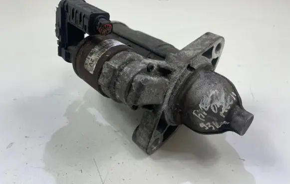 Toyota Avensis T270 Starter motor